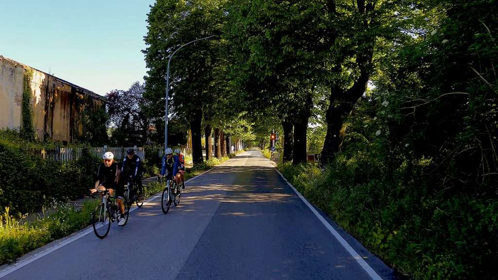 queenstagetraining_cycling_photo